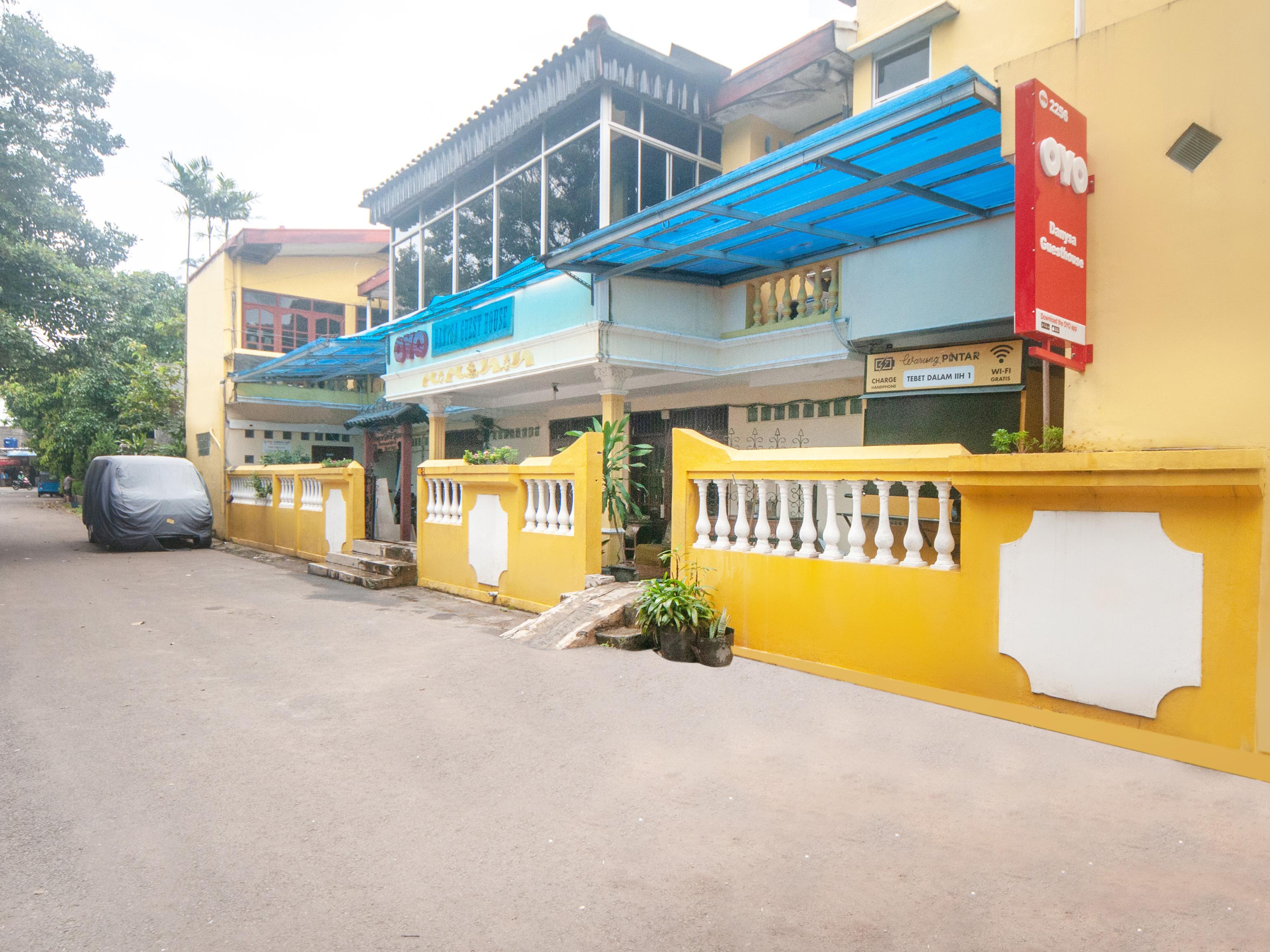 Oyo 2256 Danysa Guesthouse Jakarta Exterior foto