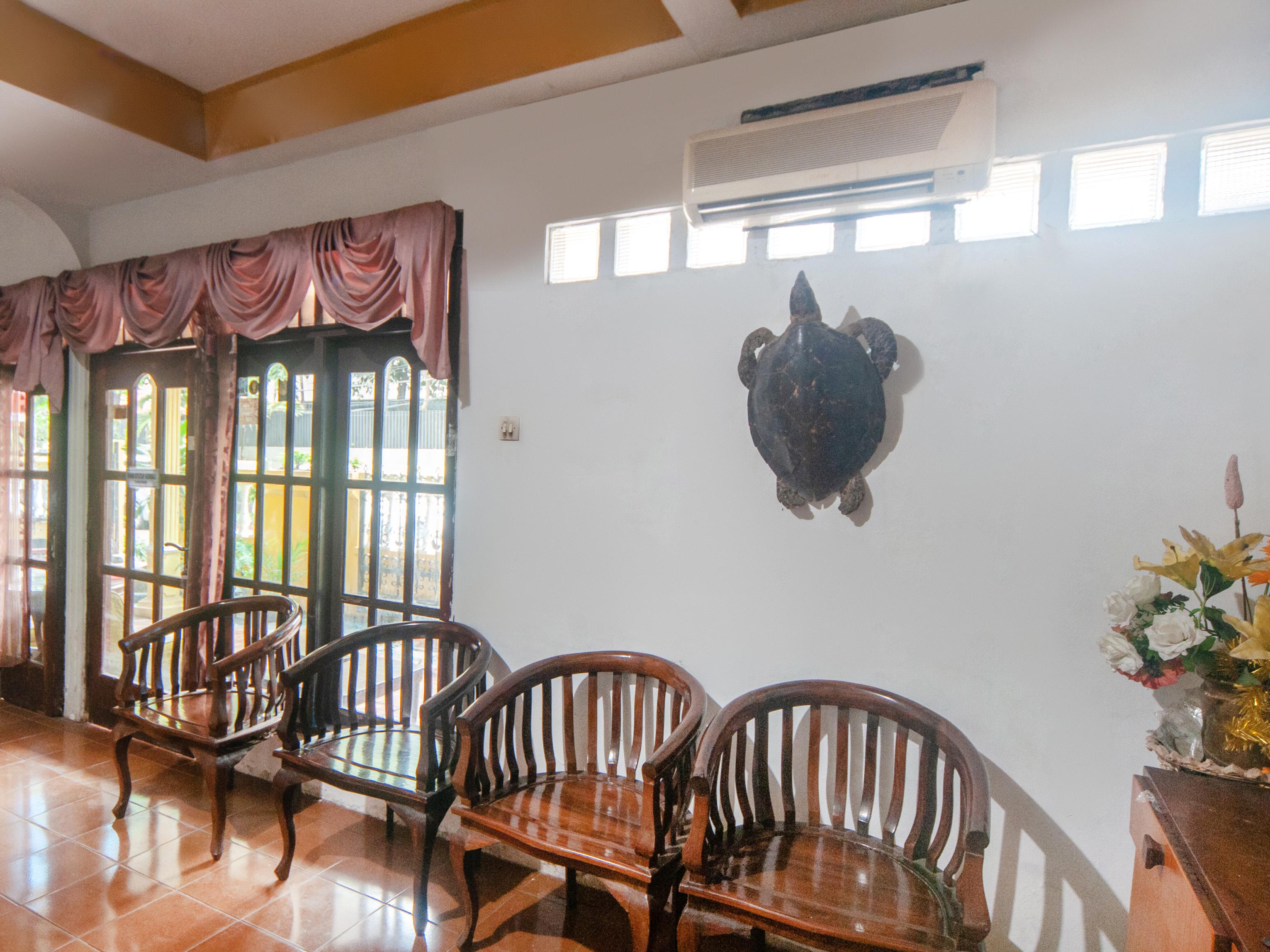 Oyo 2256 Danysa Guesthouse Jakarta Exterior foto